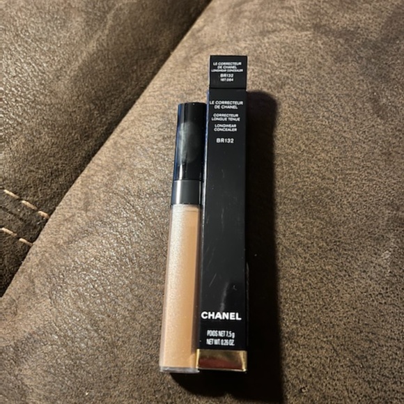 CHANEL Makeup Chanel Longwear Concealer Br32 Poshmark